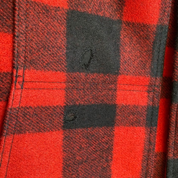 Mens Filson 100% wool Mackinaw red and black vest Size XL - Picture 8 of 11